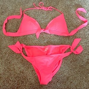 Victoria’s Secret Push Up Bikini NWOT 💕